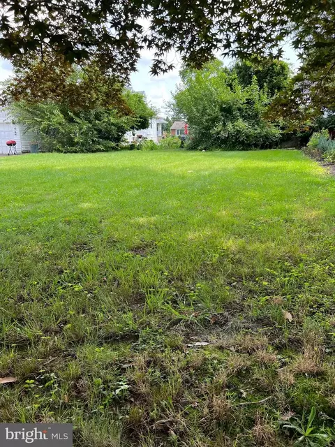 5451 Beacon Ave, Merchantville, NJ 08109