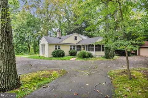 93 Berlin Rd, Gibbsboro, NJ 08026