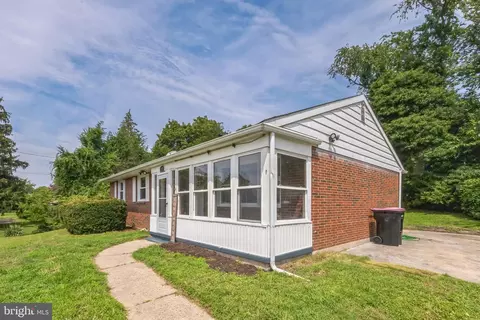 57 Evergreen Ave, Blackwood, NJ 08012