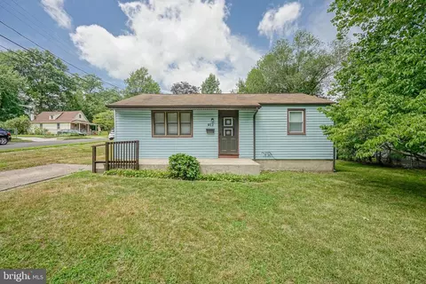 912 Scott Ave, Lindenwold, NJ 08021