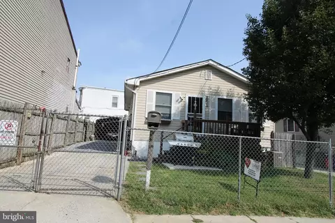 2803 Wayne Ave, Camden, NJ 08105