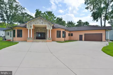 639 Highland Ave, Cherry Hill, NJ 08002