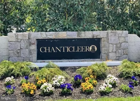 319 Chanticleer, Cherry Hill, NJ 08003
