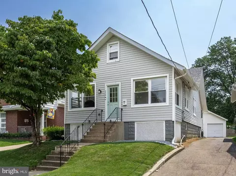219 W Franklin Ave, Collingswood, NJ 08108