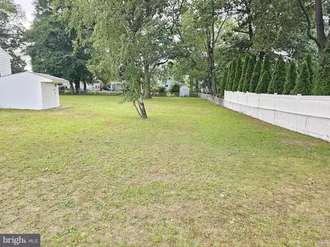 128 Grafton Ave, Bellmawr, NJ 08031