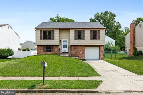 7766 Greenbrier Rd, Pennsauken, NJ 08109