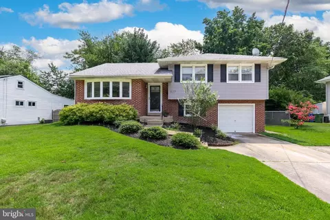 517 King George Rd, Cherry Hill, NJ 08034