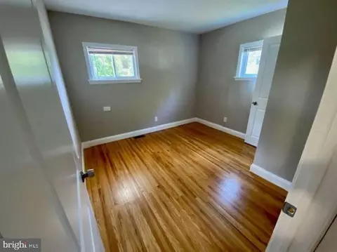 2302 N Cuthbert Dr, Lindenwold, NJ 08021 photo 23