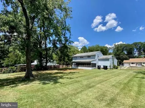 2302 N Cuthbert Dr, Lindenwold, NJ 08021 photo 4