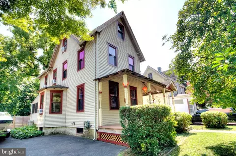 6560 Park Ave, Pennsauken, NJ 08109