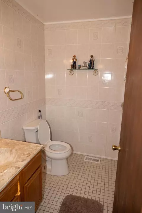82 Wade Ave, Lindenwold, NJ 08021 photo 26