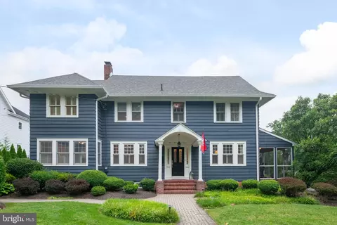 703 W Redman Ave, Haddonfield, NJ 08033
