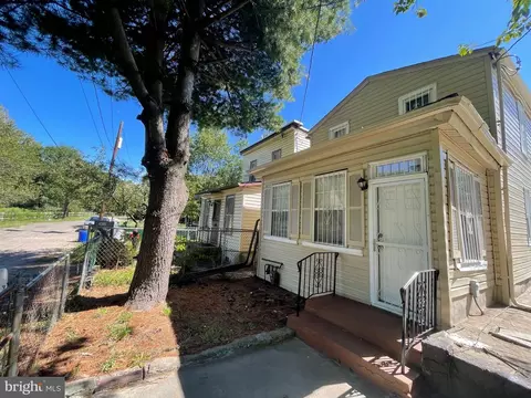 3410 Farragut Ave, Camden, NJ 08105