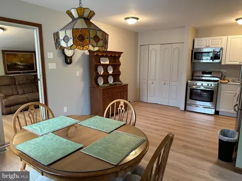 726 Locust Ave, Lindenwold, NJ 08021 photo 4