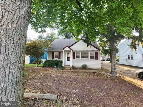 2643 Haddonfield Rd, Pennsauken, NJ 08110