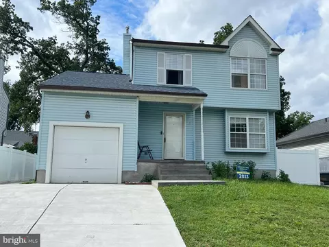 20 Juniper Ave, Somerdale, NJ 08083