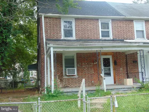 2870 Kansas Rd, Camden, NJ 08104