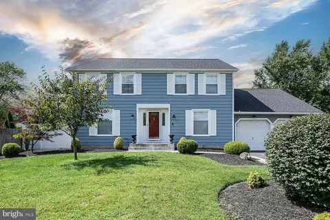 705 Southwick Cir, Somerdale, NJ 08083