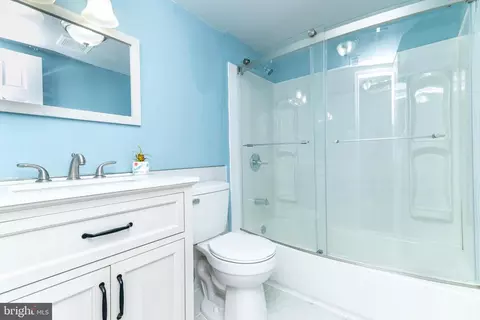 911 Walnut Ave, Lindenwold, NJ 08021 photo 25