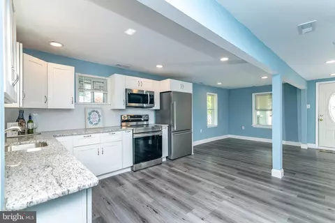 911 Walnut Ave, Lindenwold, NJ 08021 photo 21