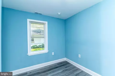 911 Walnut Ave, Lindenwold, NJ 08021 photo 17
