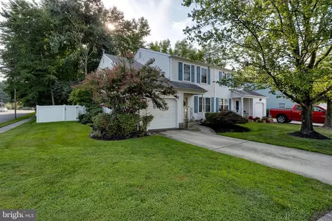 43 Woodmill Dr, Clementon, NJ 08021