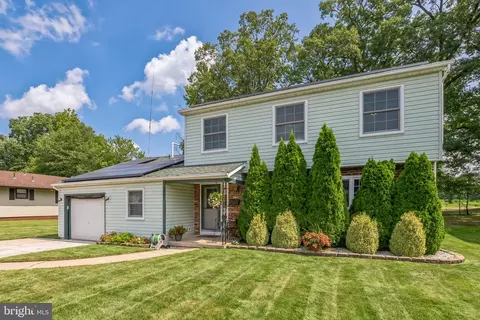 337 John F Kennedy Blvd, Lawnside, NJ 08045