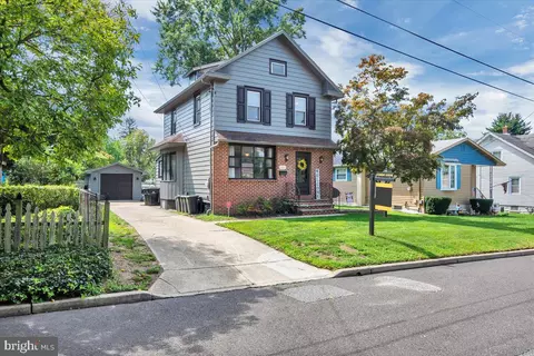 226 W Central Ave, Blackwood, NJ 08012