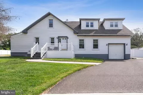 439 Good Intent Rd, Blackwood, NJ 08012