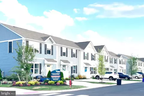 14 Rowand Way E, Clementon, NJ 08021