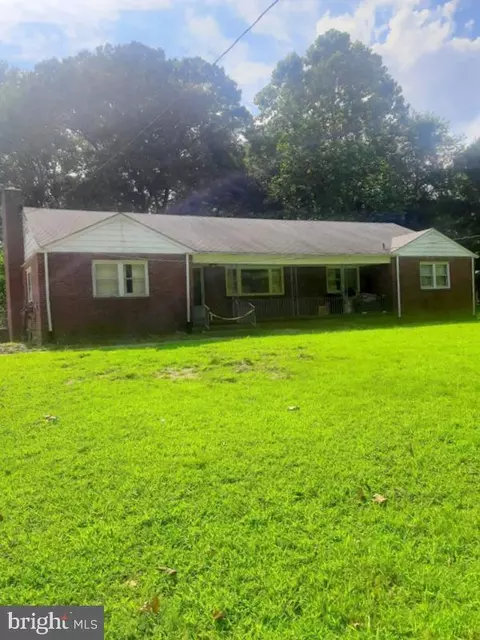 853 Little Gloucester Rd, Laurel Springs, NJ 08021