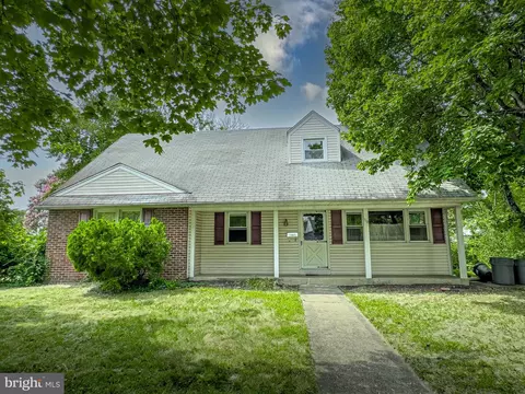 115 3rd St, Brooklawn, NJ 08030