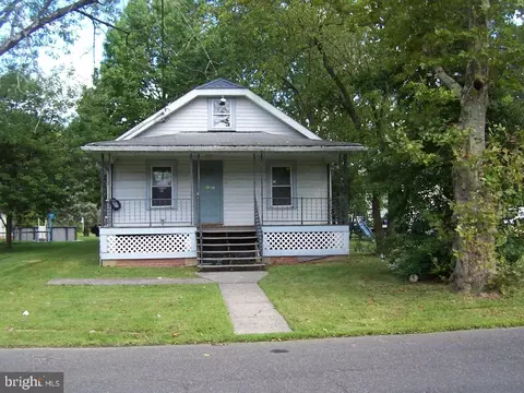 308 Park Dr, Voorhees, NJ 08043