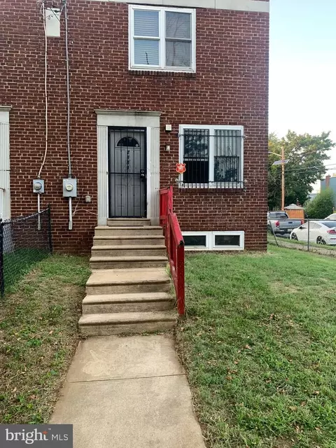 2839 Benson St, Camden, NJ 08105
