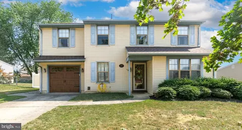 2562 Hadley Dr, Pennsauken, NJ 08109