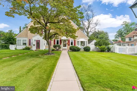 228 Noreg Pl, Brooklawn, NJ 08030