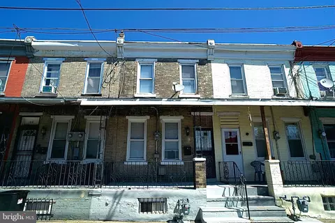 106 E State St, Camden, NJ 08105