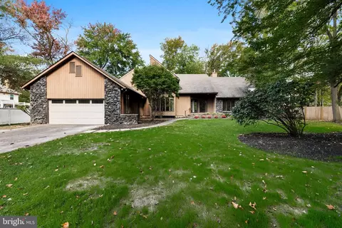56 Southwood Dr, Cherry Hill, NJ 08003