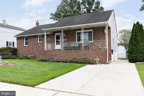 338 Oakland Ave, Bellmawr, NJ 08031