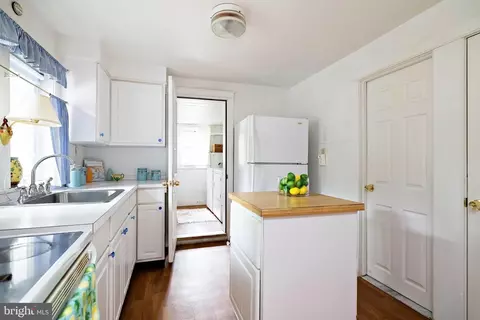 109 E 9th Ave, Pine Hill, NJ 08021 photo 18