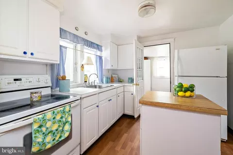 109 E 9th Ave, Pine Hill, NJ 08021 photo 17
