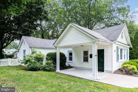 109 E 9th Ave, Pine Hill, NJ 08021 photo 3