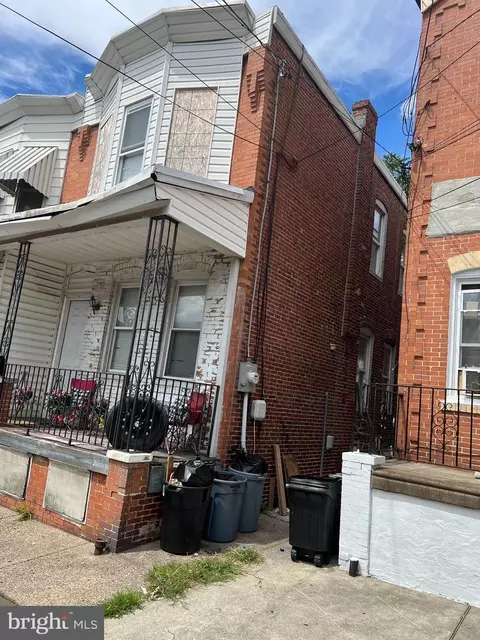 1107 Thurman St, Camden, NJ 08104