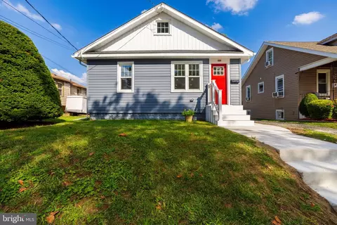 216 Laurel Ave, Oaklyn, NJ 08107