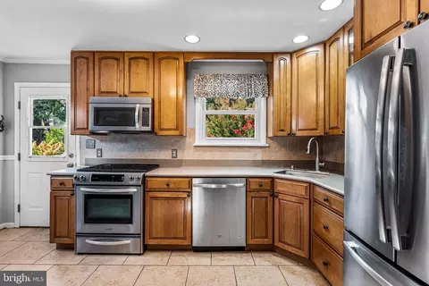 28 W Summit Ave, Haddonfield, NJ 08033 photo 11