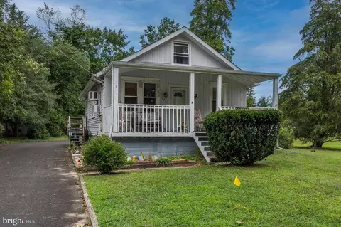 2347 Cooper Rd, Atco, NJ 08004