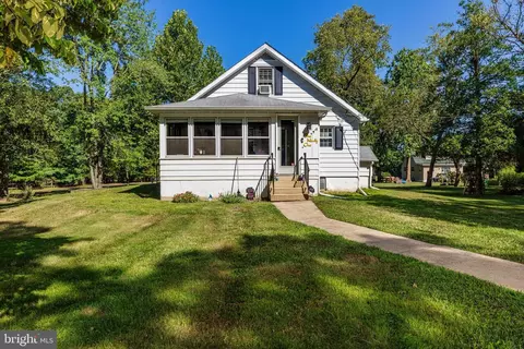 191 Penbryn Rd, Berlin, NJ 08009