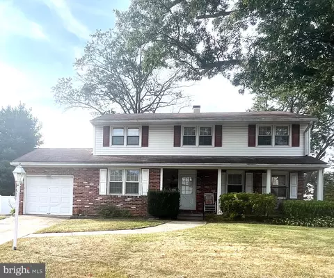 131 Dumas Rd, Cherry Hill, NJ 08003