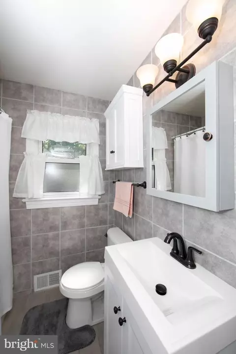 1204 Wayne Rd, Haddonfield, NJ 08033 photo 17