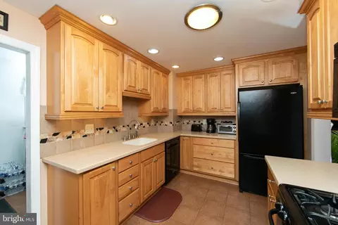 1204 Wayne Rd, Haddonfield, NJ 08033 photo 4